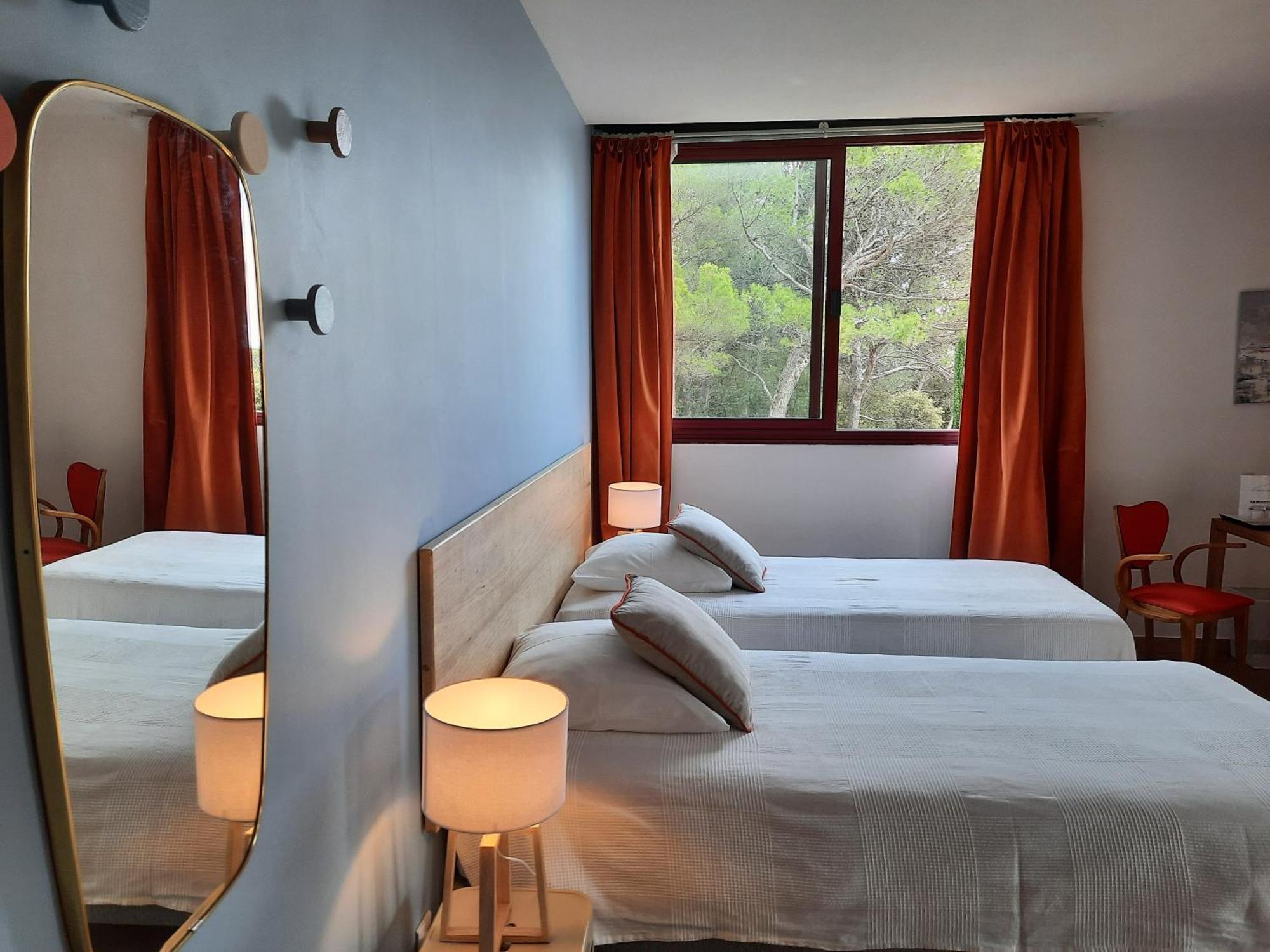 Le Clos Des Chenes Lagarde-Pareol Bagian luar foto